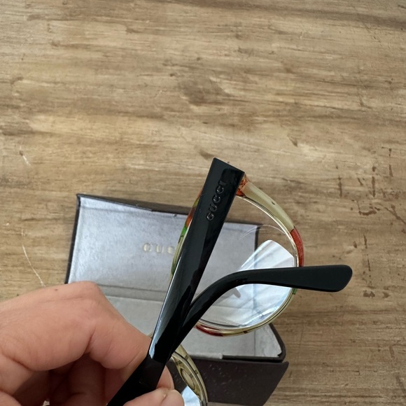 Gucci Black Cat-Eye Glasses - Picture 6 of 7